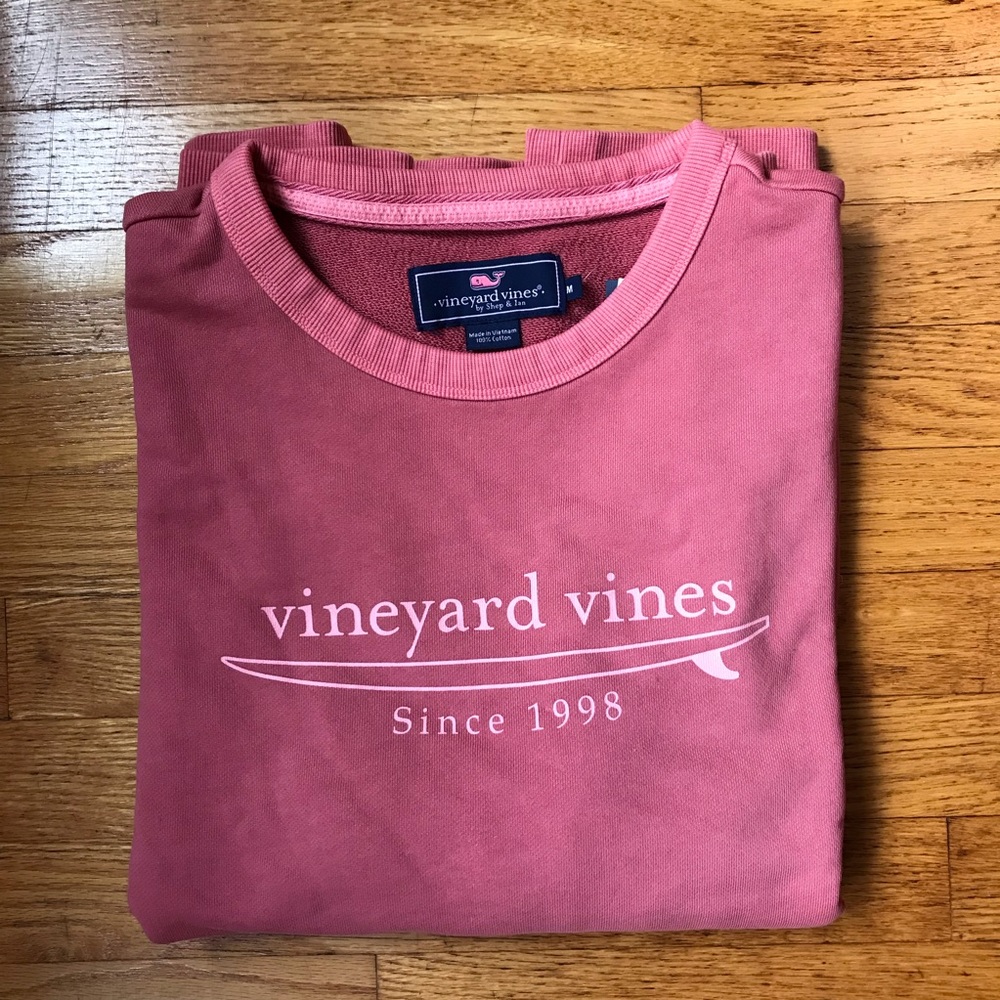 NWT Vineyard Vines Sweatshirt